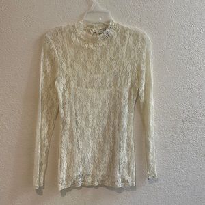 lace blouse with top good condition